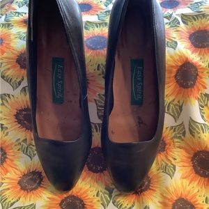 BLACK WEDGE 1” HEELS